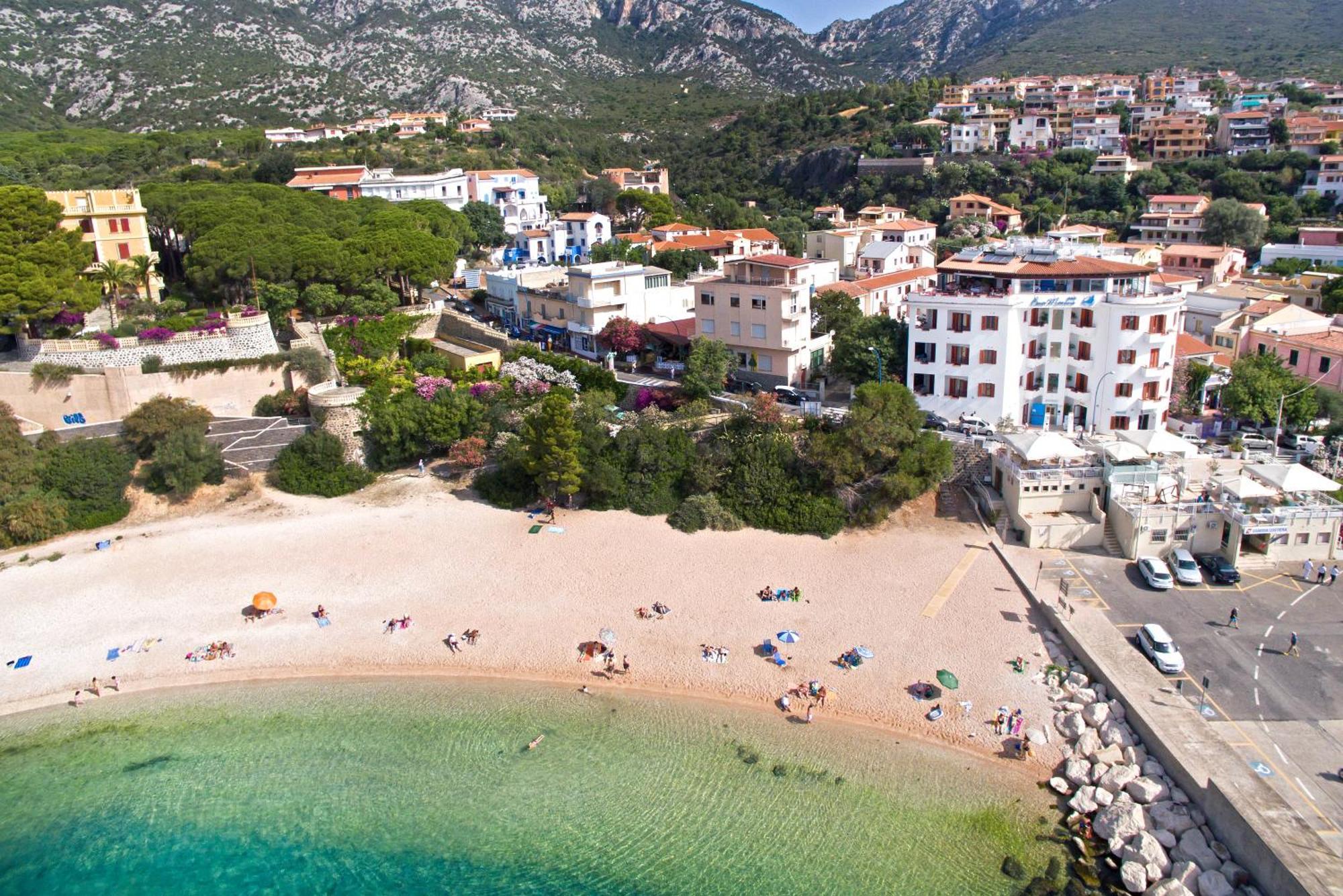 Bue Marino Hotel & Roof Lounge Cala Gonone Eksteriør billede