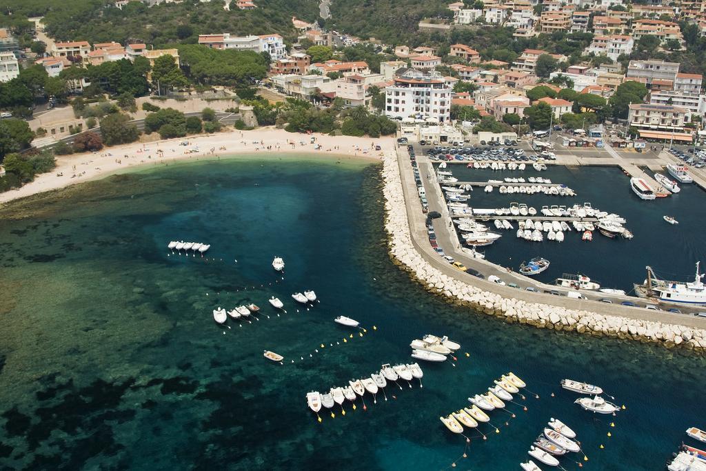Bue Marino Hotel & Roof Lounge Cala Gonone Eksteriør billede