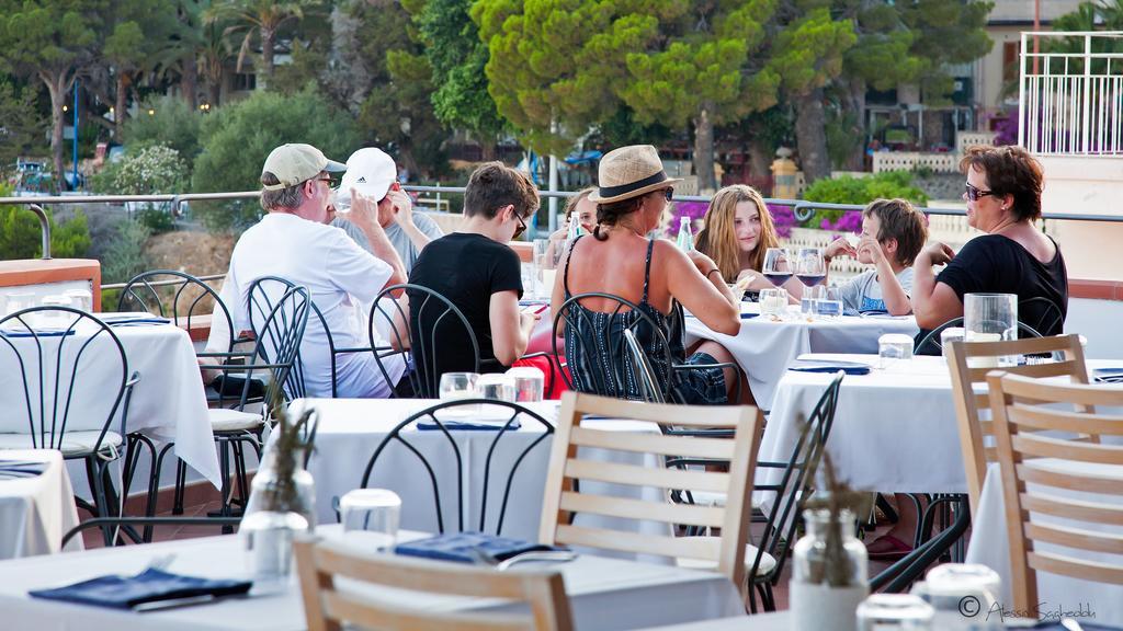 Bue Marino Hotel & Roof Lounge Cala Gonone Eksteriør billede