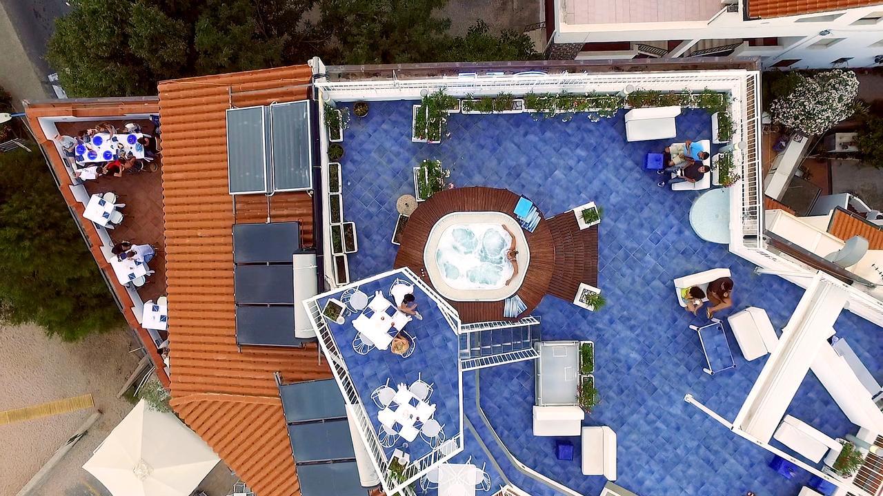 Bue Marino Hotel & Roof Lounge Cala Gonone Eksteriør billede